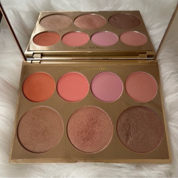 💄 City Color Cosmetics Timeless Beauty Blush & Highlighter Palette - Picture 8 of 9